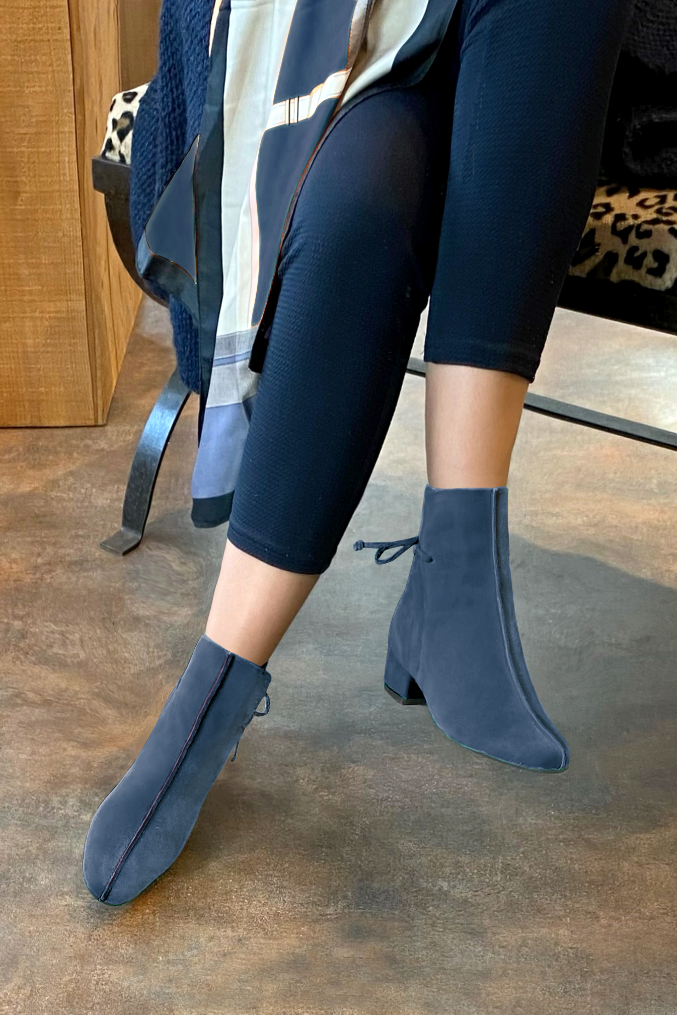 Denim blue women's ankle boots with laces at the back. Round toe. Low block heels. Worn view - Florence KOOIJMAN